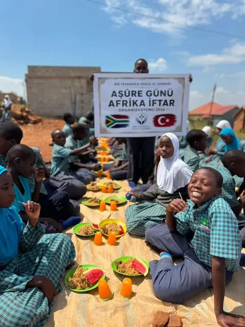 Afrika iftar organizasyonundan bir kare